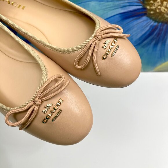 Coach Alina Logo Ballet Flats with Bow Detail in Beige Size 7.5 - Picture 9 of 14